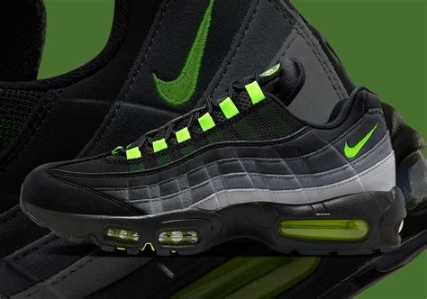 nike schwarz neon|Nike 95 neon for sale.